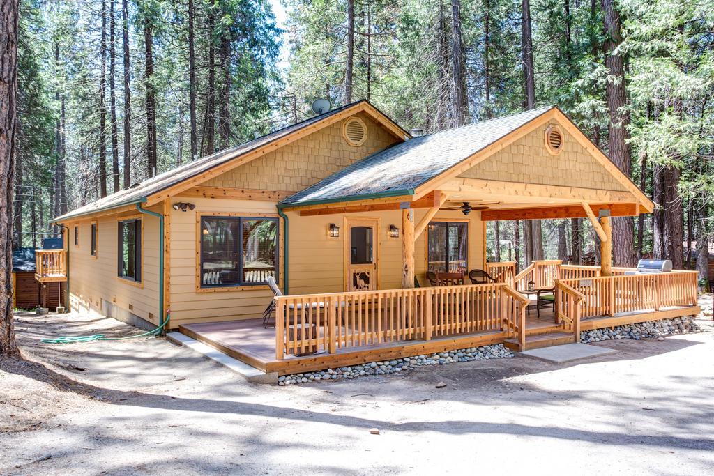 36 Larkspur Lair *