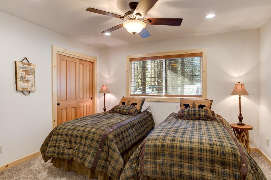 36 Larkspur Lair * Wawona
